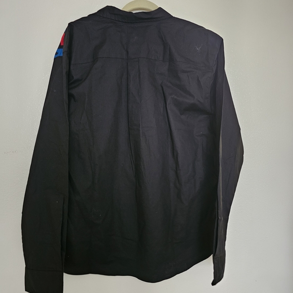 Black African Print Men's Shirt Featuring Blue And Red Patterned - Picture 4 of 4